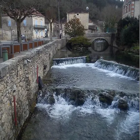 Panzió Chambres D'hotes L'amourette D'olt